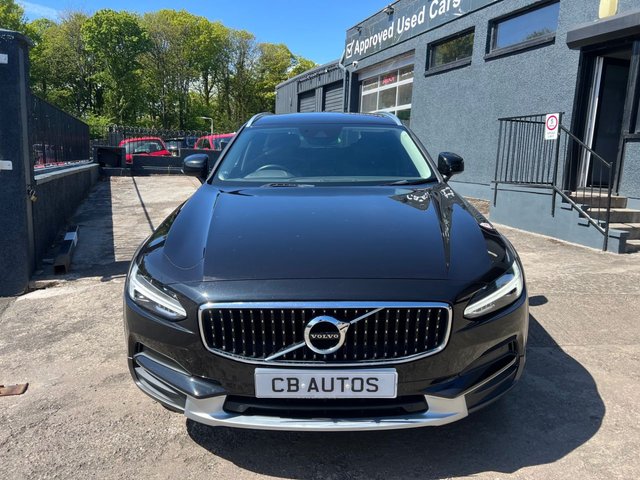 View our VOLVO V90 Cross Country