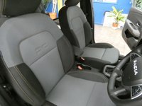 USED 2024 74 DACIA JOGGER 1.6 Hybrid EXTREME MPV 5dr Petrol Hybrid Auto Euro 6 (s/s) (140 ps) 7 SEATS SAT NAV HEATED SEATS PARKING CAMERA CRUISE CONTROL PARKING SENSORS 1 OWNER SERVICE HISTORY WARRANTY