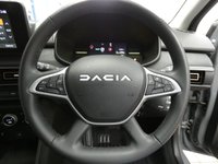 USED 2024 74 DACIA JOGGER 1.6 Hybrid EXTREME MPV 5dr Petrol Hybrid Auto Euro 6 (s/s) (140 ps) 7 SEATS SAT NAV HEATED SEATS PARKING CAMERA CRUISE CONTROL PARKING SENSORS 1 OWNER SERVICE HISTORY WARRANTY