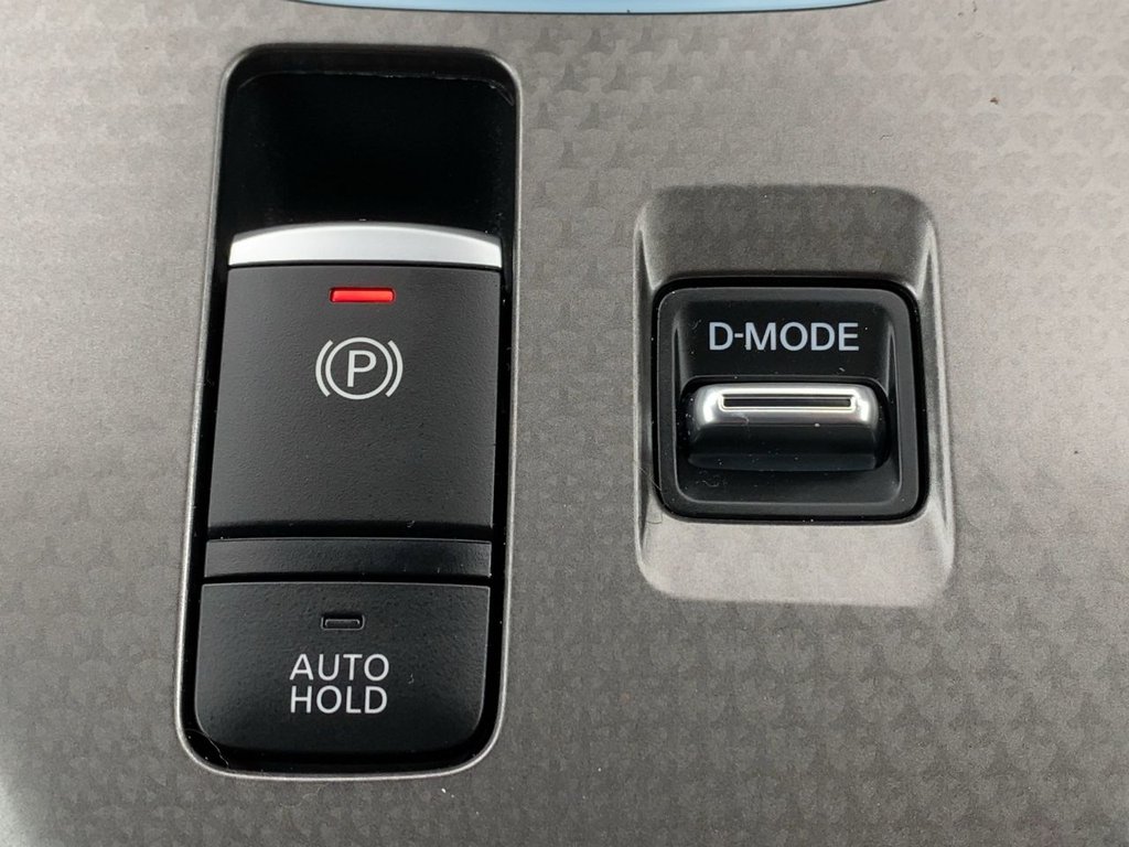 USED 2026 75 NISSAN QASHQAI 1.3 DIG-T MHEV N-Connecta SUV 5dr Petrol Hybrid Manual Euro 6 (s/s) (140 ps) CARPLAY+NAV+CAMERA+1 OWNER+FSH