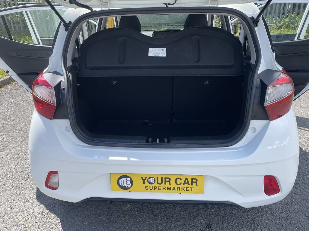 USED 2020 70 HYUNDAI I10 1.0 SE Connect Hatchback 5dr Petrol Manual Euro 6 (s/s) (67 ps) Rear Camera, Lane Departure