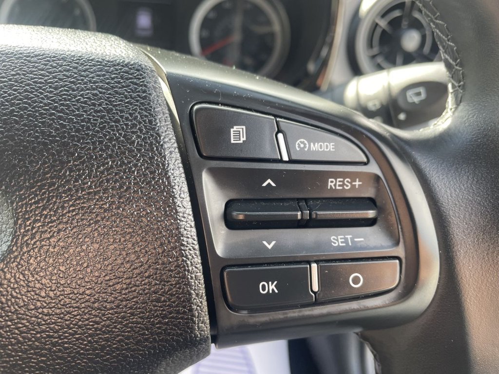 USED 2020 70 HYUNDAI I10 1.0 SE Connect Hatchback 5dr Petrol Manual Euro 6 (s/s) (67 ps) Rear Camera, Lane Departure