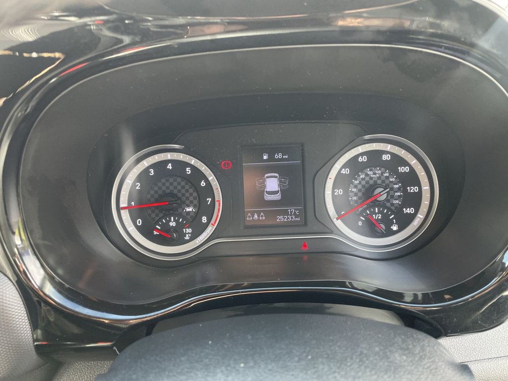 USED 2020 70 HYUNDAI I10 1.0 SE Connect Hatchback 5dr Petrol Manual Euro 6 (s/s) (67 ps) Rear Camera, Lane Departure