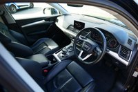 USED 2018 18 AUDI Q5 2.0 TDI Sport SUV 5dr Diesel S Tronic quattro Euro 6 (s/s) (190 ps) MYTHOS BLACK METALLIC PAINTWORK + REVERSE CAMERA + HEATED SEATS + NAV