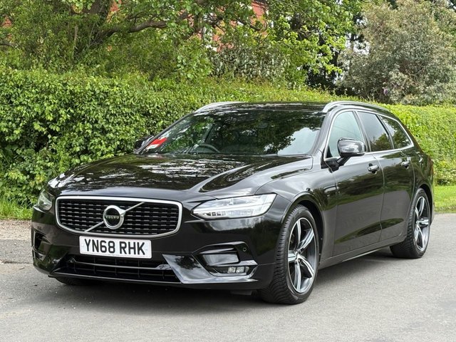 View our VOLVO V90