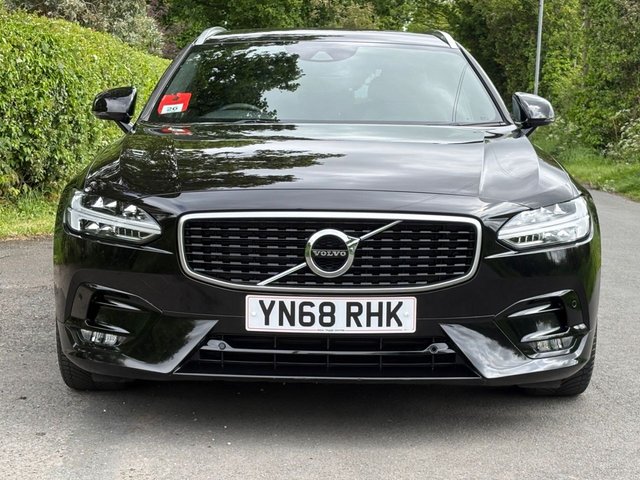 View our VOLVO V90