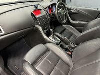 USED 2013 63 VAUXHALL ASTRA 2.0 CDTi Elite Hatchback 5dr Diesel Auto Euro 5 (165 ps) **NAV*Cruise*Leather**