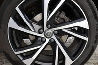 USED 2019 19 VOLVO XC40 2.0 D4 R-Design Pro SUV 5dr Diesel Auto AWD Euro 6 (s/s) (190 ps) 1 OWNER