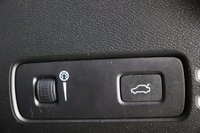 USED 2019 19 VOLVO XC40 2.0 D4 R-Design Pro SUV 5dr Diesel Auto AWD Euro 6 (s/s) (190 ps) 1 OWNER