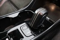 USED 2019 19 VOLVO XC40 2.0 D4 R-Design Pro SUV 5dr Diesel Auto AWD Euro 6 (s/s) (190 ps) 1 OWNER