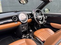 USED 2013 13 MINI ROADSTER 1.6 Cooper Convertible *Rare Colour Combo, Tan Leather Seats, Park Sensors* 
