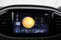 USED 2022 72 MG MG3 1.5 VTi-TECH Exclusive Nav Hatchback 5dr Petrol Manual Euro 6 (s/s) (106 ps) REAR CAMERA, APPLE CAR PLAY