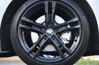 USED 2019 69 BMW 1 SERIES 1.5 118i M Sport Hatchback 5dr Petrol DCT Euro 6 (s/s) (140 ps) ALPINE WHITE PAINTWORK + RED LEATHER + HEATED SEATS