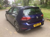 USED 2019 19 VOLKSWAGEN GOLF 2.0 TDI R-Line Hatchback 5dr Diesel DSG Euro 6 (s/s) (150 ps) *2.0 TDI R-LINE DSG* PARKING AID-SAT NAV-CRUISE CTRL-X2 KEYS