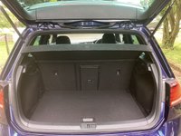 USED 2019 19 VOLKSWAGEN GOLF 2.0 TDI R-Line Hatchback 5dr Diesel DSG Euro 6 (s/s) (150 ps) *2.0 TDI R-LINE DSG* PARKING AID-SAT NAV-CRUISE CTRL-X2 KEYS