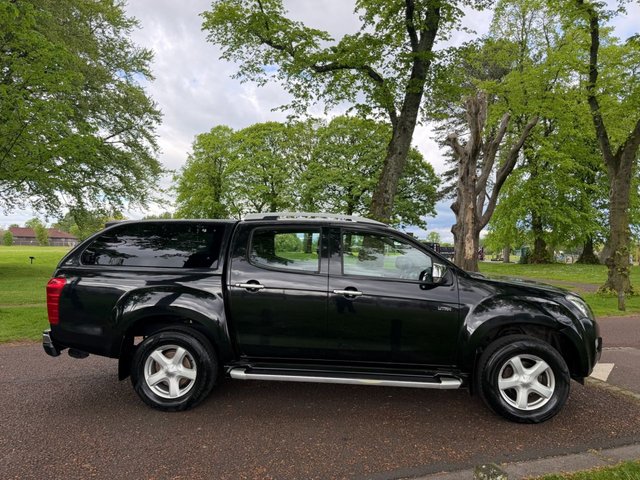 View our ISUZU D-MAX