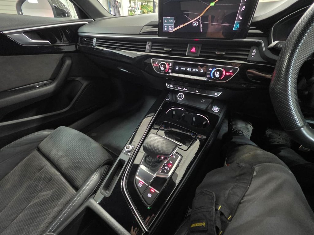 USED 2020 20 AUDI A4 2.0 TDI 35 Black Edition Saloon 4dr Diesel S Tronic Euro 6 (s/s) (163 ps) Bluetooth - SatNav - Sensors!