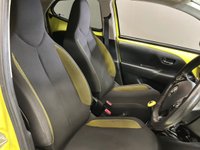 USED 2017 17 TOYOTA AYGO 1.0 VVT-i x-cite 3 Yellow Bi-Tone Hatchback 5dr Petrol Manual Euro 6 (68 ps) in Blackburn Finance Available 12 to 84 Months