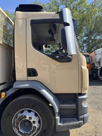 USED 2015 65 DAF LF 2015 DAF LF-220 4x2 Crane Vehicle 