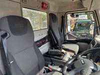 USED 2015 65 DAF LF 2015 DAF LF-220 4x2 Crane Vehicle 