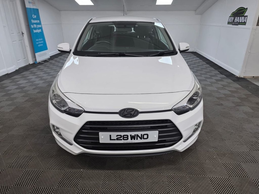USED 2015 L HYUNDAI I20 1.2 SE Coupe 3dr Petrol Manual Euro 6 (84 ps) Bluetooth - Parking Sensors!