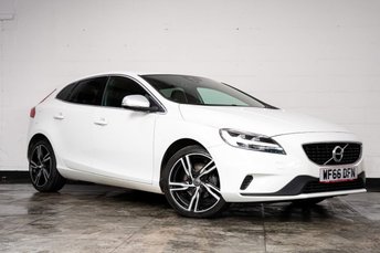2016 VOLVO V40