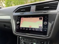 USED 2018 18 VOLKSWAGEN TIGUAN 2.0 TDI R-Line SUV 5dr Diesel DSG Euro 6 (s/s) (150 ps) 