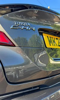 USED 2023 23 TOYOTA C-HR 1.8 VVT-h GPF Icon SUV 5dr Petrol Hybrid CVT Euro 6 (s/s) (122 ps) 