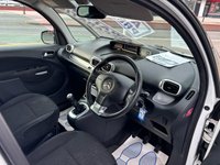 USED 2014 64 CITROEN C3 PICASSO 1.6 HDi Exclusive MPV 5dr Diesel Manual Euro 5 (90 ps) 