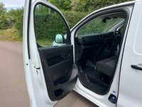 USED 2023 23 PEUGEOT EXPERT 1.5 BlueHDi 1000 Professional Premium + Standard Panel Van 6dr Diesel Manual MWB Euro 6 (s/s) (100 bhp) 