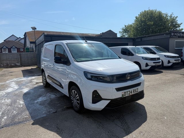 View our VAUXHALL COMBO