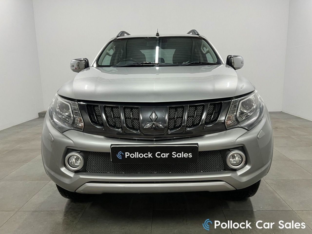 2018 MITSUBISHI L200 2.4 DI-D DC Barbarian Pickup Double Cab 4dr Diesel Auto 4WD Euro 6 (178 ps) - vehicle photo 7 for sale on PureCar