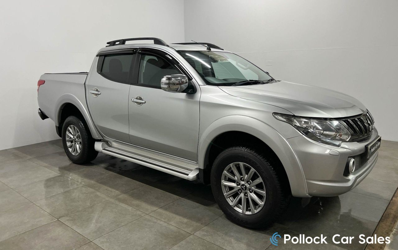 2018 MITSUBISHI L200 2.4 DI-D DC Barbarian Pickup Double Cab 4dr Diesel Auto 4WD Euro 6 (178 ps) - vehicle photo 8 for sale on PureCar