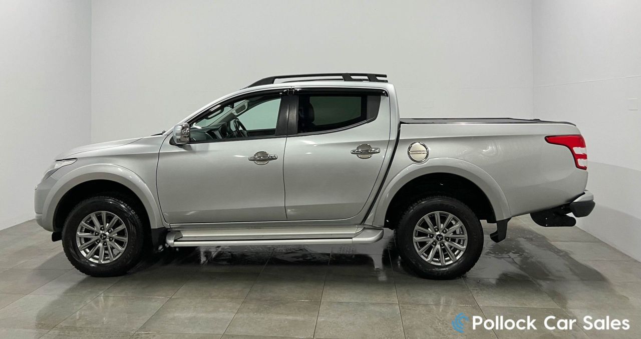 2018 MITSUBISHI L200 2.4 DI-D DC Barbarian Pickup Double Cab 4dr Diesel Auto 4WD Euro 6 (178 ps) - vehicle photo 3 for sale on PureCar