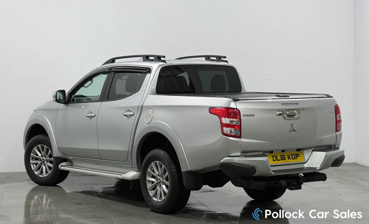2018 MITSUBISHI L200 2.4 DI-D DC Barbarian Pickup Double Cab 4dr Diesel Auto 4WD Euro 6 (178 ps) - vehicle photo 2 for sale on PureCar