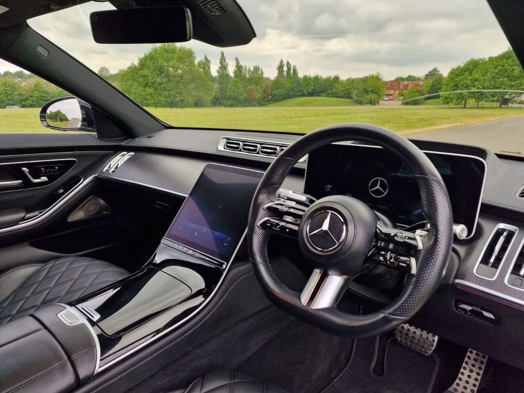 USED 2022 72 MERCEDES-BENZ S-CLASS 3.0 S580eL 22kWh AMG Line (Premium Plus, Executive) Saloon 4dr Petrol Plug-in Hybrid G-Tronic+ Euro 6 (s/s) (510 ps) FINANCE AVAILABLE