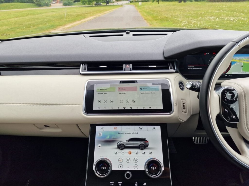 USED 2019 69 LAND ROVER RANGE ROVER VELAR 2.0 D180 R-Dynamic HSE SUV 5dr Diesel Auto 4WD Euro 6 (s/s) (180 ps) FINANCE AVAILABLE