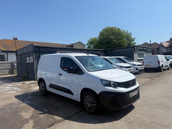 View our PEUGEOT PARTNER