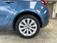 USED 2014 14 VAUXHALL ASTRA 2.0 CDTi Elite Hatchback 5dr Diesel Auto Euro 5 (165 ps) Service History + Low Mileage