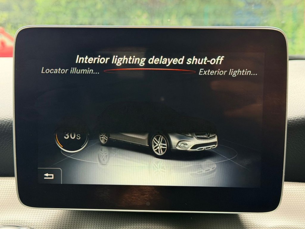 USED 2019 69 MERCEDES-BENZ GLA 1.6 GLA180 GPF Urban Edition SUV 5dr Petrol 7G-DCT Euro 6 (s/s) (122 ps) 