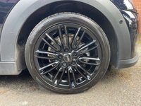 USED 2022 22 MINI HATCH 1.5 Cooper Exclusive Hatchback 5dr Petrol Steptronic Euro 6 (s/s) (136 ps) 