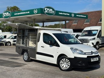 View our CITROEN BERLINGO