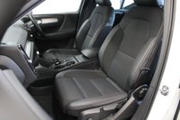 USED 2019 69 VOLVO XC40 2.0 D3 Momentum Pro Auto AWD Euro 6 (s/s) 5dr ELECTRIC MEMORY DRIVERS SEAT