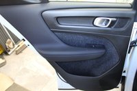 USED 2019 69 VOLVO XC40 2.0 D3 Momentum Pro Auto AWD Euro 6 (s/s) 5dr ELECTRIC MEMORY DRIVERS SEAT