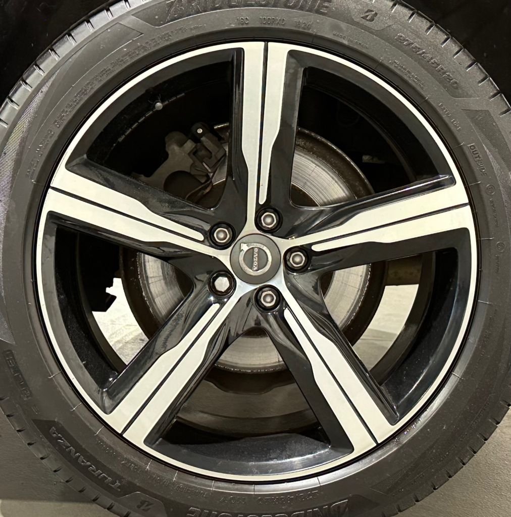 USED 2017 17 VOLVO XC90 2.0 D5 PowerPulse R-Design Pro SUV 5dr Diesel Auto 4WD Euro 6 (s/s) (235 ps) 