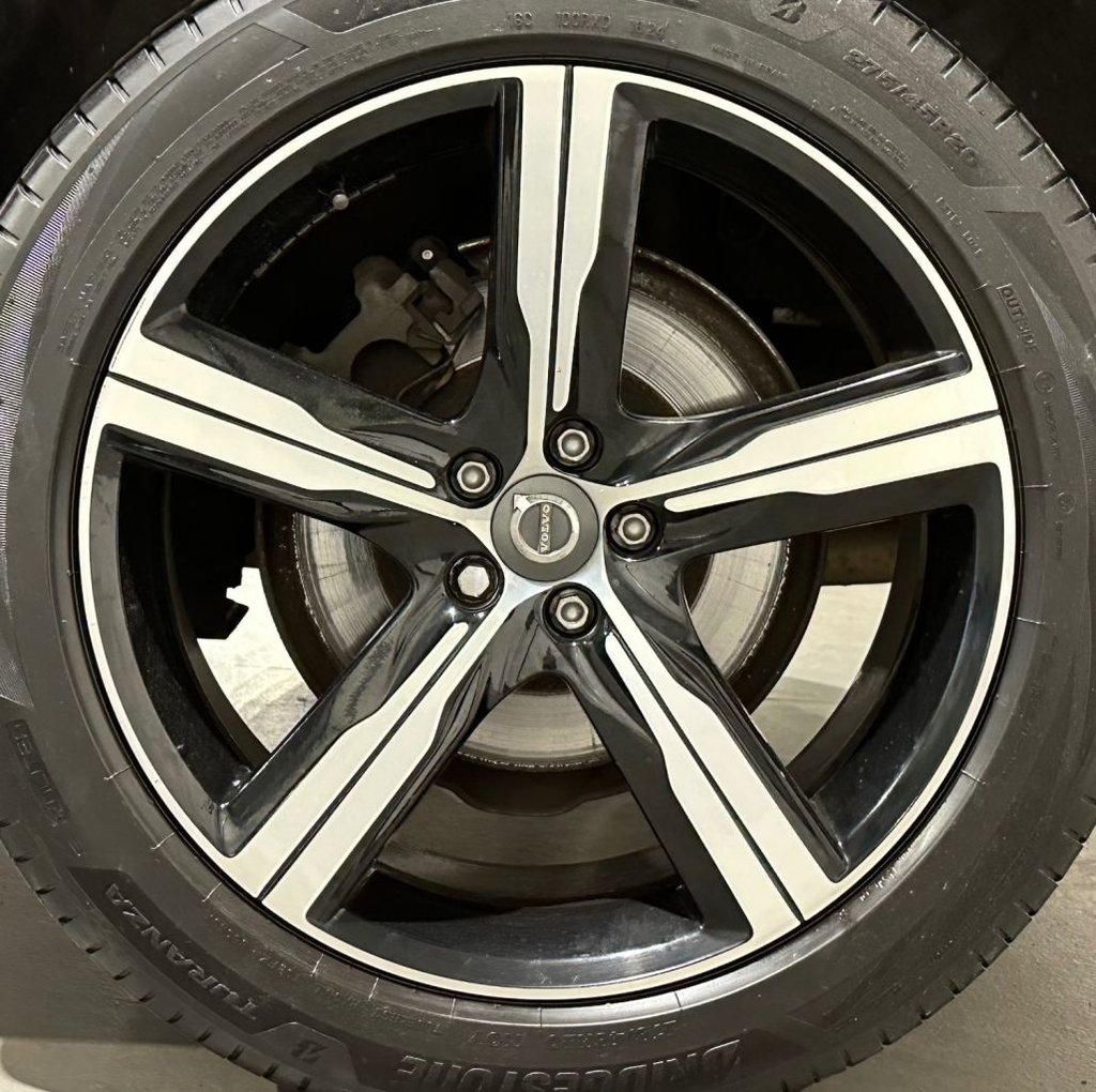 USED 2017 17 VOLVO XC90 2.0 D5 PowerPulse R-Design Pro SUV 5dr Diesel Auto 4WD Euro 6 (s/s) (235 ps) 