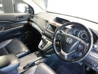 USED 2013 13 HONDA CR-V 2.0 i-VTEC EX SUV 5dr Petrol Auto 4WD Euro 5 (155 ps) FULL SERVICE HISTORY + PANORAMIC GLASS SUNROOF + SATELLITE NAVIGATION + REAR VIEW CAMERA + TOUCH SCREEN MEDIA DISPLAY + FRONT AND REAR PARKING SENSORS + BLUETOOTH PHONE CONNECTIVITY + CRUISE CONTROL + DUAL ZONE CLIMATE CONTROLLED AIRCONDITIONING + AUTOMATIC BI XENON HEADLIGHTS + VOICE COMMAND + LEATHER MULTI FUNCTIONAL STEERING WHEEL + ECO STOP START SYSTEM + HILL HOLD START ASSIST + IN CAR ENTERTAINMENT AUX/USB + DAY TIME RUNNING LIGHTS + PRIVACY GLASS + AUTOMATIC WIPERS WITH RAIN SENSOR