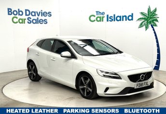 2018 VOLVO V40