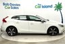 USED 2018 18 VOLVO V40 2.0 T3 R-Design Hatchback 5dr Petrol Manual Euro 6 (s/s) (152 ps) R-Design 152 BHP, Ice White with Heated Black Leather Seats, Sensus Sound System, Bluetooth, Touchscreen, Climate Control, Only 57000 Full S/ History