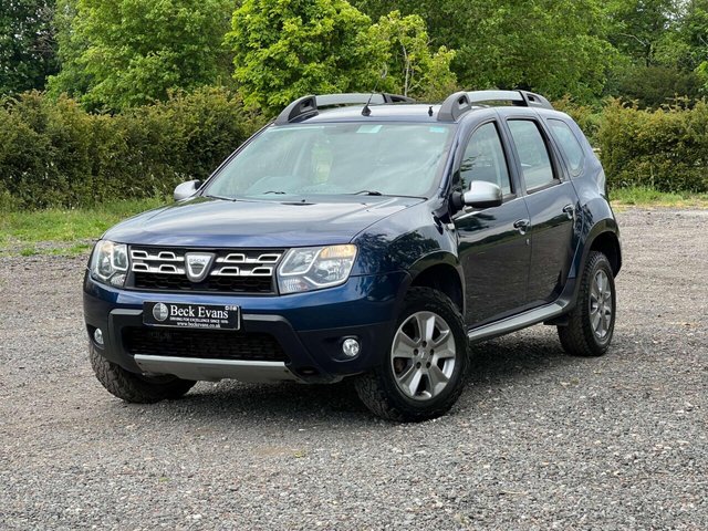View our DACIA DUSTER